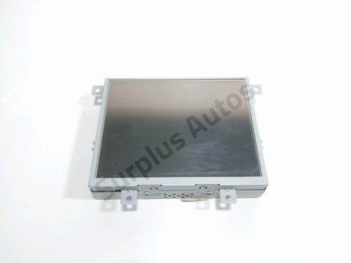display-monitor-fiat-freemont-345_-2011-28230076 main image