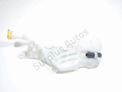 Used Windscreen washer tank RENAULT MEGANE IV Hatchback (B9A/M/N_) 1.2 TCe 130 (B9MR) (130 hp) 29860360