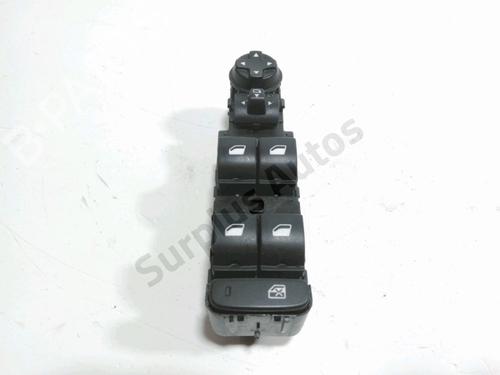 Used Left front window switch Left front window switch PEUGEOT 208 II (UB_, UP_, UW_, UJ_) e-208 (136 hp) 33568807 33568807