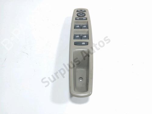 Used Left front window switch Left front window switch RENAULT SCÉNIC III (JZ0/1_) 1.9 dCi (JZ0J, JZ1J, JZ1K, JZ1S) (131 hp) 36509381 36509381