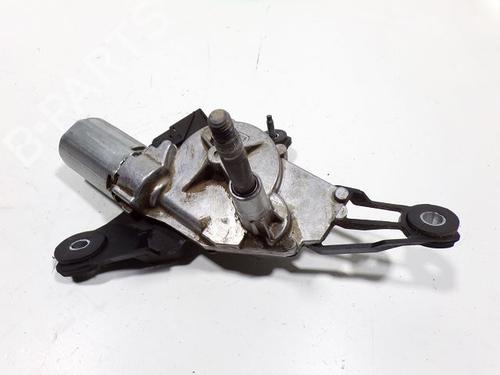 Used Rear wiper motor TOYOTA YARIS (_P9_) 1.4 D-4D (NLP90_, NLP90R) (90 hp) 28272269