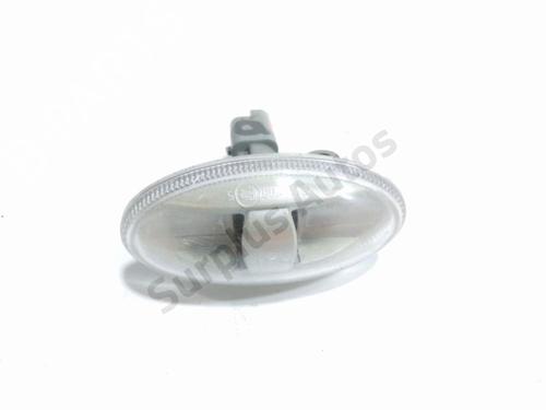 Used Right side indicator Right side indicator PEUGEOT 307 (3A/C) 1.6 HDi (90 hp) 40214680 40214680