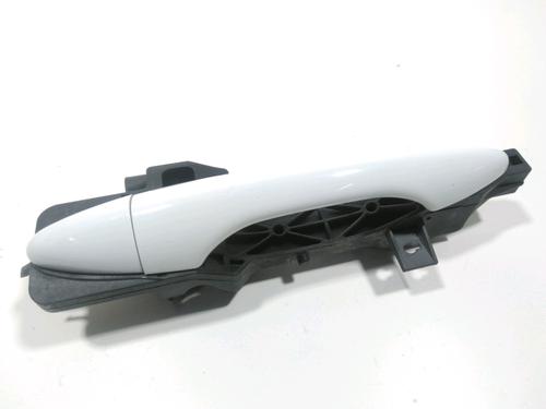 Used Rear left exterior door handle HYUNDAI ix35 (LM, EL, ELH) 2.0 CRDi 4WD (136 hp) 28252057