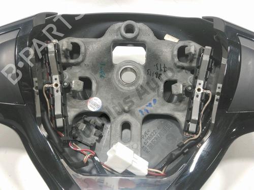 Steering wheel RENAULT CLIO IV (BH_) 1.5 dCi 75 | BP32434790C49