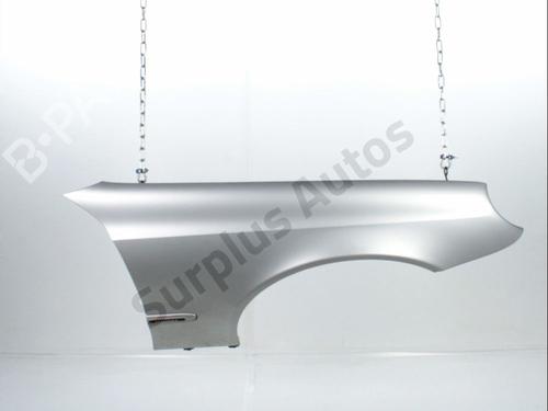 Used Right front fenders MERCEDES-BENZ E-CLASS (W211) E 220 CDI (211.006) (150 hp) 31986563