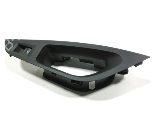 Used Right rear window switch SEAT LEON (5F1) 1.6 TDI (105 hp) 28249840