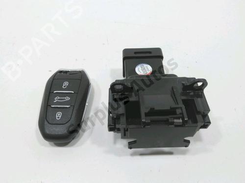 Used Card reader CITROËN C4 Picasso II 1.2 THP 130 (130 hp) 30987407