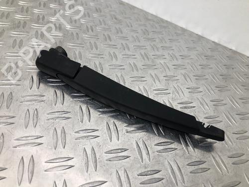 Used Rear windshield wiper arm RENAULT TWINGO II (CN0_) 1.2 16V (CN04, CN0B) (75 hp) 29035643