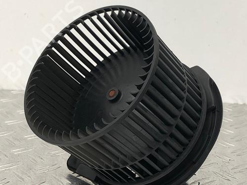 Used Heater blower motor OPEL VECTRA B (J96) 1.8 i 16V (F19) (125 hp) 29037742