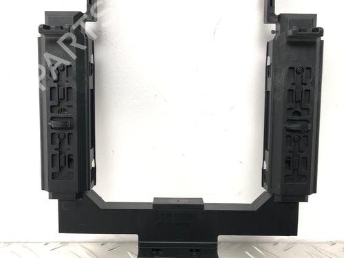 Switch MERCEDES-BENZ E-CLASS (W210) E 200 (210.035) | BP30320169I30 