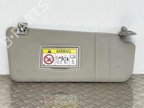 Used Right sun visor Right sun visor 38338864 38338864