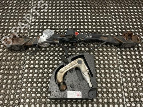 Used Tow ball/Mechanism BMW 5 Touring (E61) 530 d (218 hp) 29030796