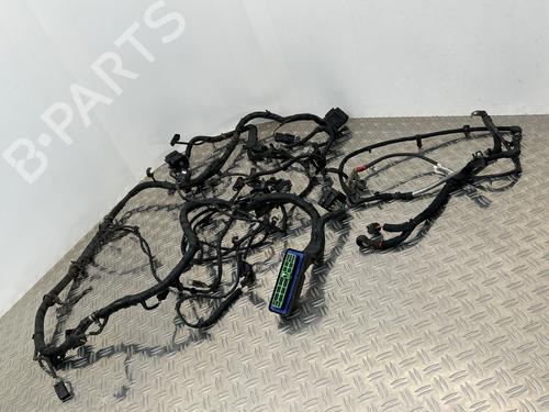 Used Wiring harness Wiring harness 37495737 37495737