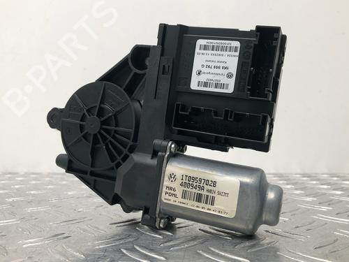 Rudehejsemotor forskærm venstre SKODA OCTAVIA II (1Z3) 2.0 TDI 16V | BP29221528E21 