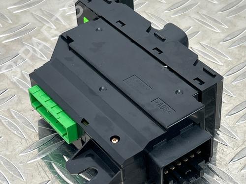 Right front window switch VOLVO XC90 I (275) T6 AWD | BP34009743I26 - Image 4