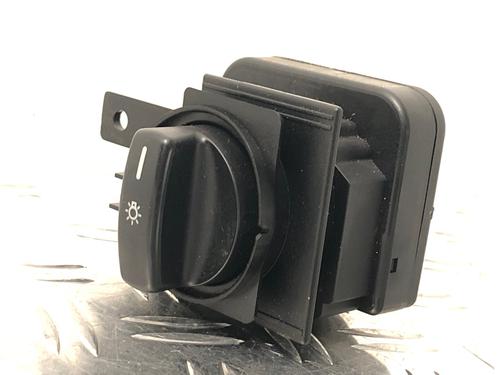Headlight switch MERCEDES-BENZ A-CLASS (W169) A 180 CDI (169.007, 169.307) | BP29036793I24 