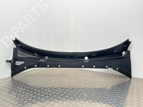 Grelha curcuvan Grelha curcuvan JAGUAR S-TYPE II (X200) 2.7 D (207 hp) 36644363 36644363