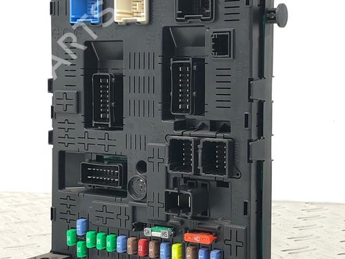 Fuse box PEUGEOT 308 I (4A_, 4C_) 1.6 HDi | BP29036934E1 