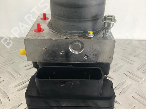Used ABS pump SKODA FABIA III Estate (NJ5) 1.0 TSI (95 hp) 29033632