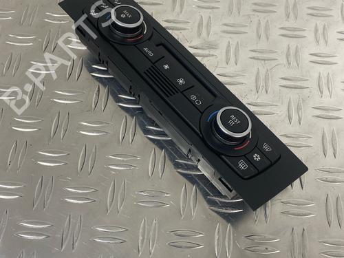 Switch BMW 1 Convertible (E88) 118 i | BP29035360I30 