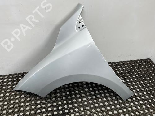 Used Left front fenders RENAULT MEGANE III Grandtour (KZ0/1) 1.5 dCi (KZ1M, KZ1W, KZ0R) (106 hp) 29032653