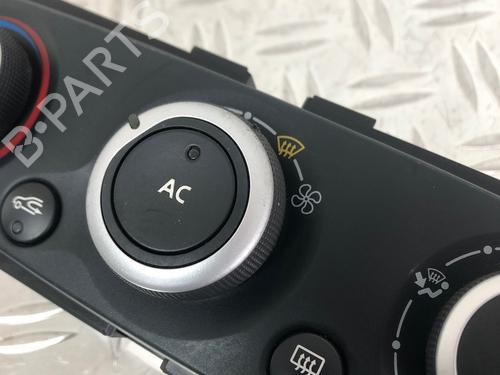 Climate control RENAULT MEGANE III Grandtour (KZ0/1) 1.5 dCi (KZ1M, KZ1W, KZ0R) | BP29035012I5 