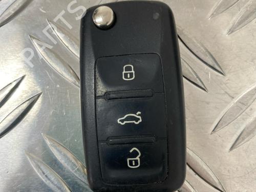 Switch VW TOURAN (1T3) 1.2 TSI | BP29031055I30