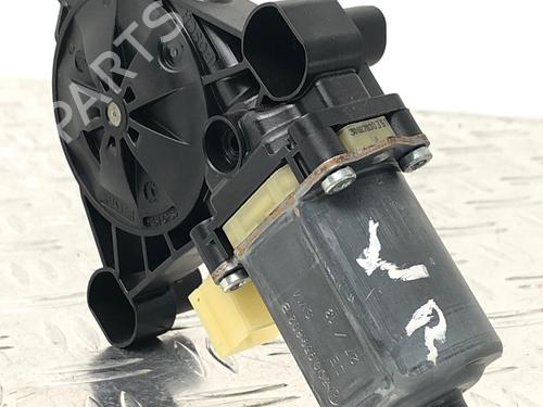 Right front window motor VW GOLF VII (5G1, BQ1, BE1, BE2) 1.2 TSI | BP29031540E20 