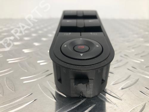 Fensterheberschalter links vorne OPEL TIGRA TwinTop (X04) 1.8 (R97) | BP29590400I27 