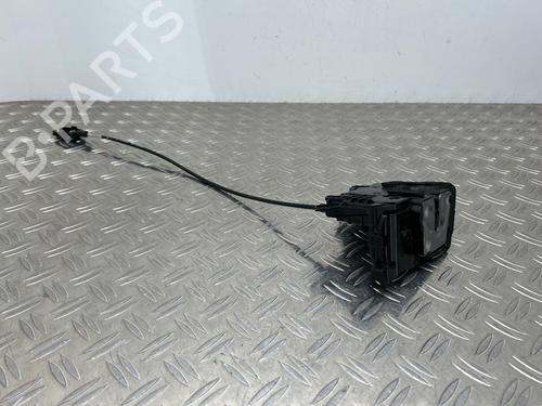 Højre fortil lås Højre fortil lås 39379638 39379638