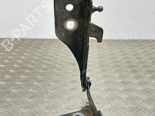 Used Hinge/Door check strap Hinge/Door check strap 37491223 37491223
