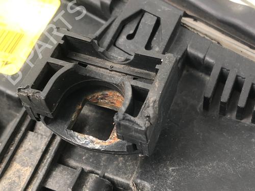 Right headlight BMW 3 (E46) 316 i | BP29031943C29 