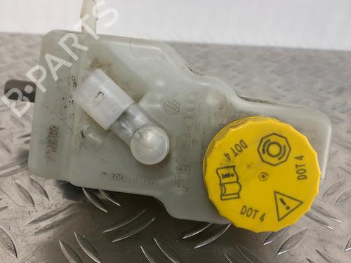 Brake master cylinder SKODA FABIA III Estate (NJ5) 1.0 TSI | BP29036004M77 