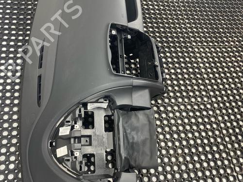 Used Dashboard RENAULT CLIO IV Grandtour (KH_) 0.9 TCe 75 (KHNP) (76 hp) 29037064
