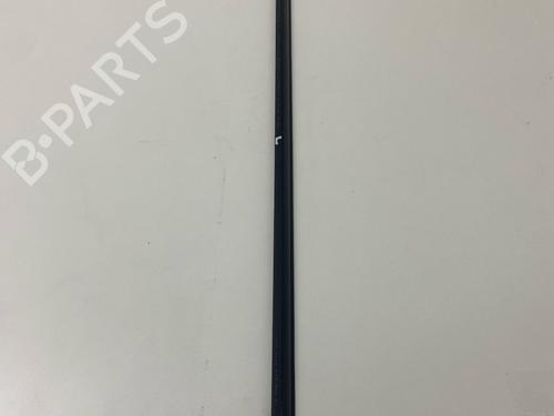 Used Door moulding trim BMW 3 Coupe (E92) 330 i (272 hp) 29031099