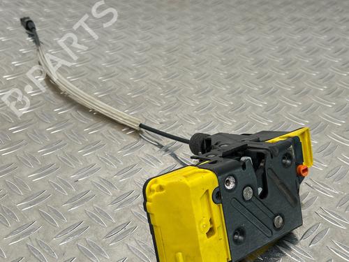 Venstre bagtil lås Venstre bagtil lås VOLVO XC90 I (275) T6 AWD (272 hp) 34009739 34009739