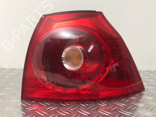 Høyre baklys VW GOLF V (1K1) 1.6 (102 hp) 29037180