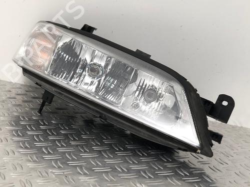 Højre forlygte OPEL VECTRA B Hatchback (J96) 1.6 i 16V (F68) (101 hp) 29033993
