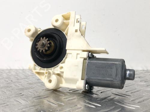 Motor elevalunas delantero derecho FORD FOCUS II (DA_, HCP, DP) 1.6 Ti (115 hp) 29037597