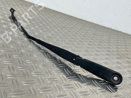 Used Front windshield wiper arm Front windshield wiper arm 38599849 38599849