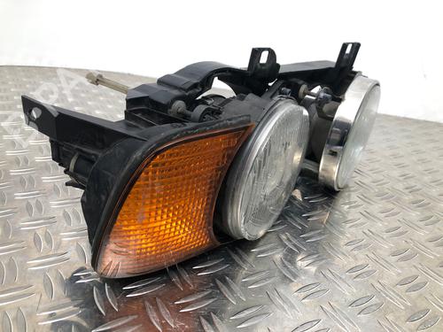 Right headlight BMW 5 Touring (E34) 520 i | BP32388822C29 - Image 3
