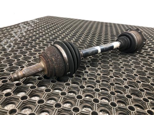 Used Left front driveshaft Left front driveshaft VW GOLF III Van (1H1) 1.8 (75 hp) 39917250 39917250
