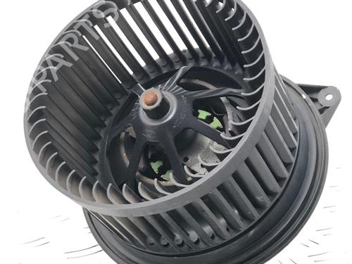 Used Heater blower motor FORD TOURNEO CONNECT 1.8 TDCi (110 hp) 30200044