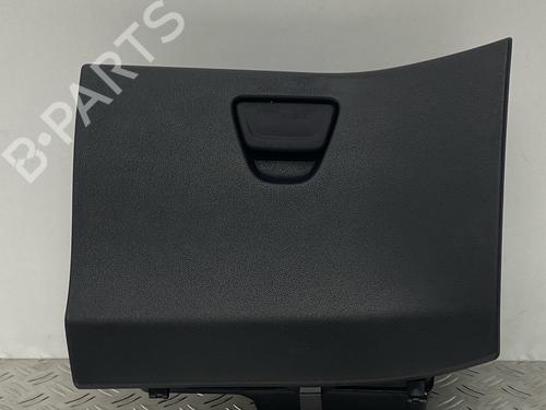 Used Glove box FORD FIESTA VI (CB1, CCN) 1.25 (60 hp) 29032358