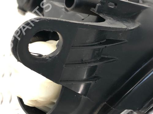 Left headlight PEUGEOT 406 (8B) 1.6 | BP29031454C28 