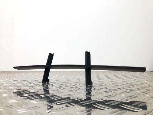 Grelha BMW 5 (E60) 520 i (156 hp) 31331533