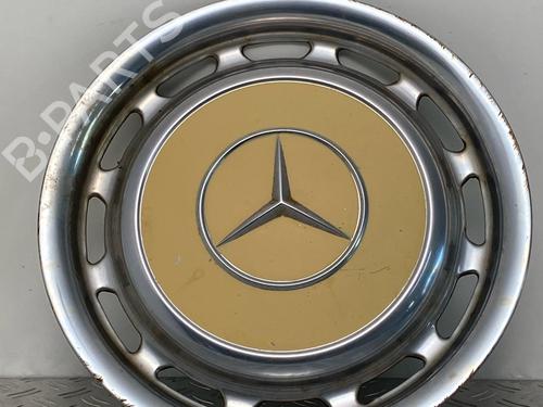 Used Hub cap MERCEDES-BENZ 123 Saloon (W123) 240 D (123.123) (72 hp) 29035947