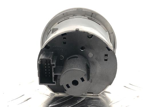 Headlight switch SKODA OCTAVIA II (1Z3) 2.0 TDI 16V | BP29996553I24 
