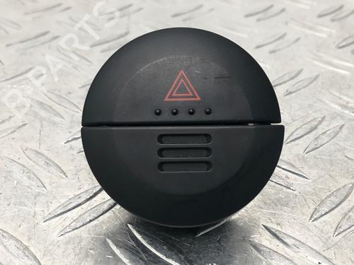 Used Warning switch NISSAN X-TRAIL I (T30) 2.2 dCi 4x4 (136 hp) 29520832