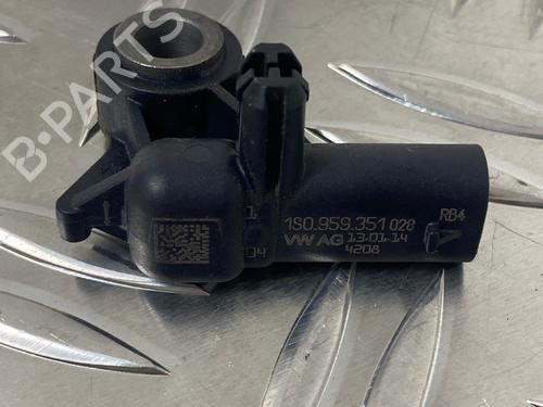 Sensor electrónico VW POLO V (6R1, 6C1) 1.0 (75 hp) 29033842